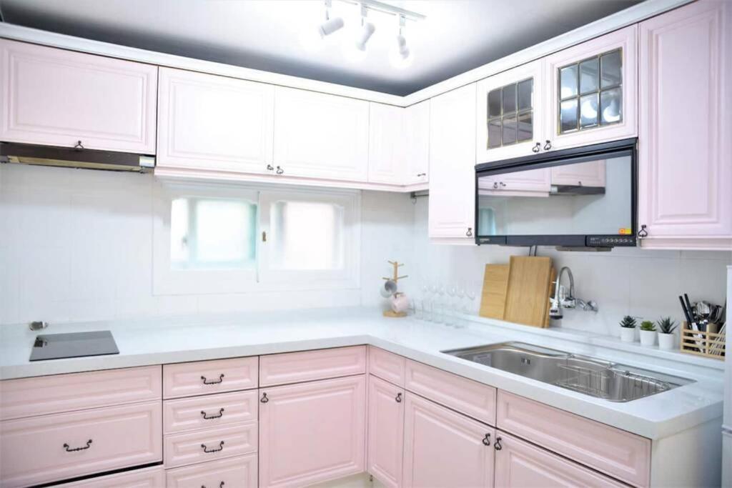 Lovely House Сеул Экстерьер фото